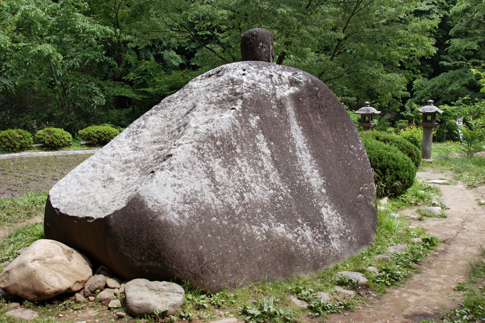 万治の石仏の写真4