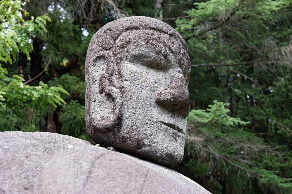 万治の石仏の写真5