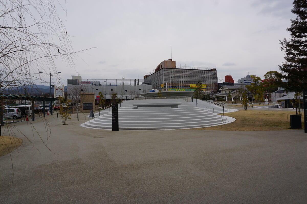 天理駅前広場コフフンの写真1