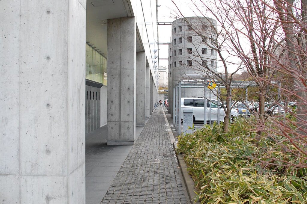 宮城県図書館の写真4