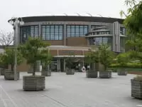 鶴見緑地プール