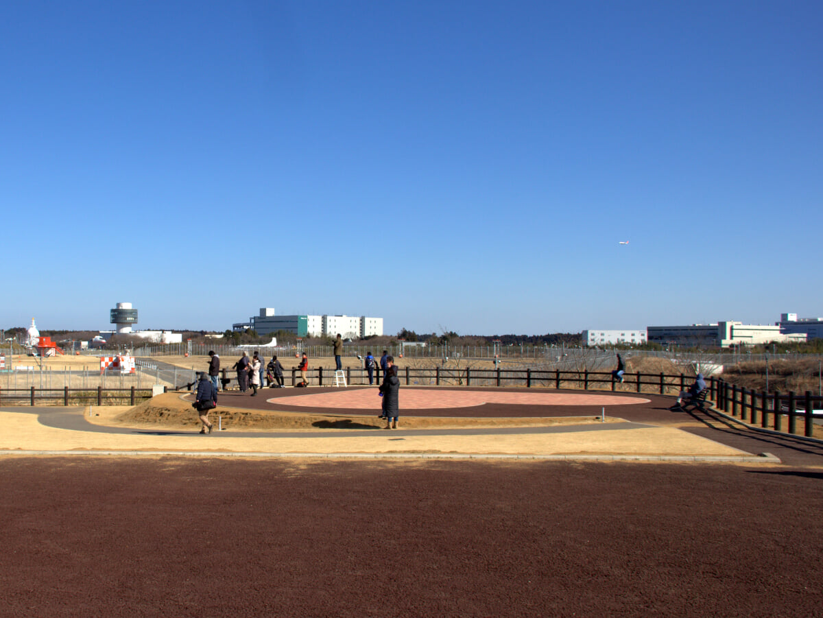 ひこうきの丘の写真1