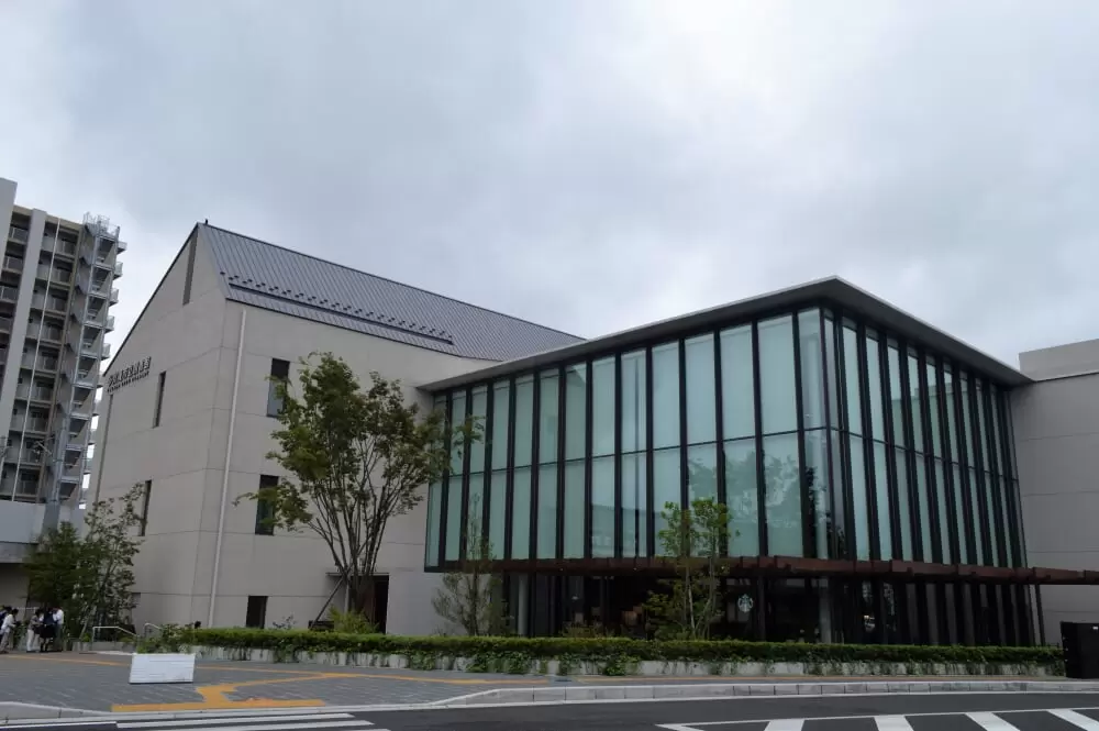 多賀城市立図書館の写真1