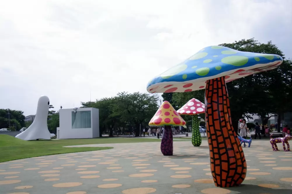 十和田市現代美術館の写真1