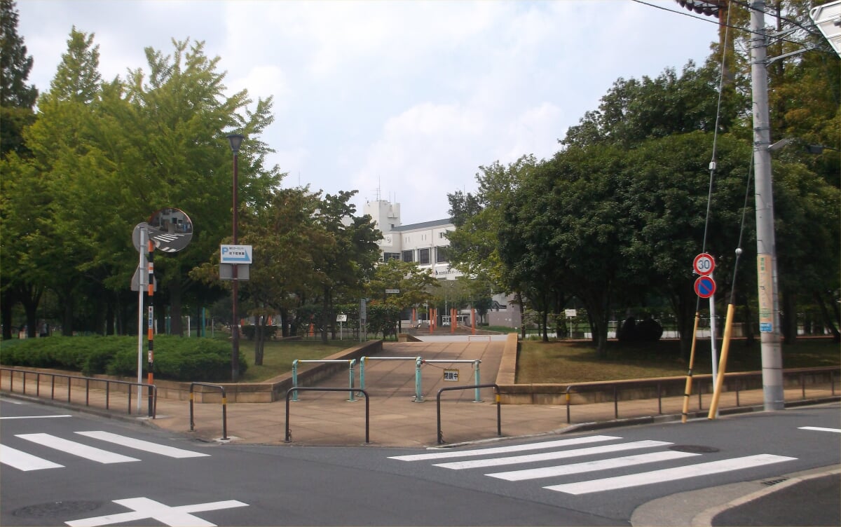 足立区総合スポーツセンターの写真1