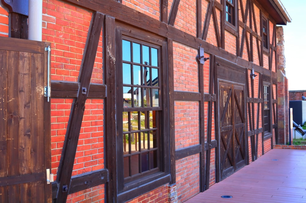 半田赤レンガ建物の写真2