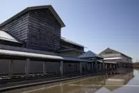 高知県立美術館