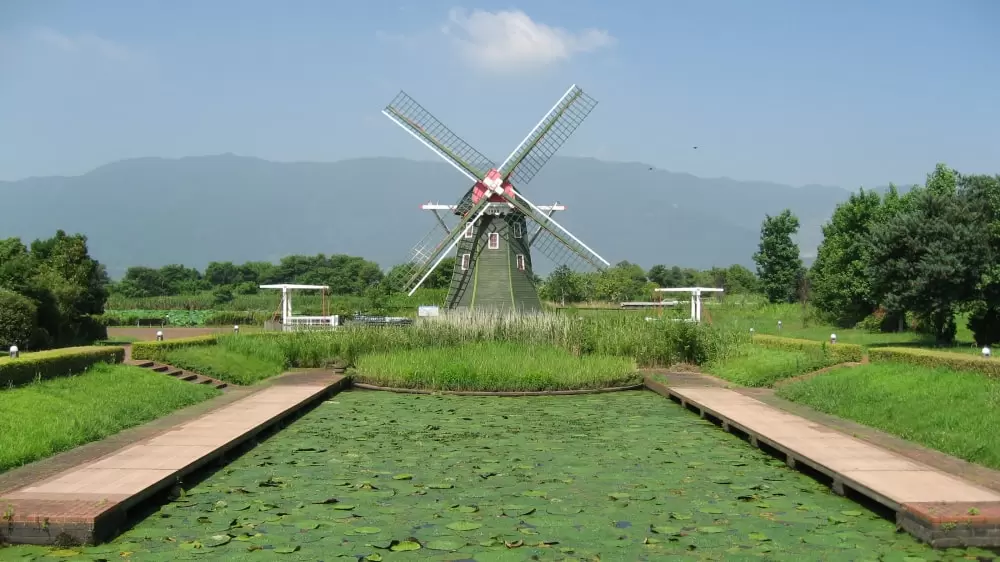 アクアワールド水郷パークセンターの写真1