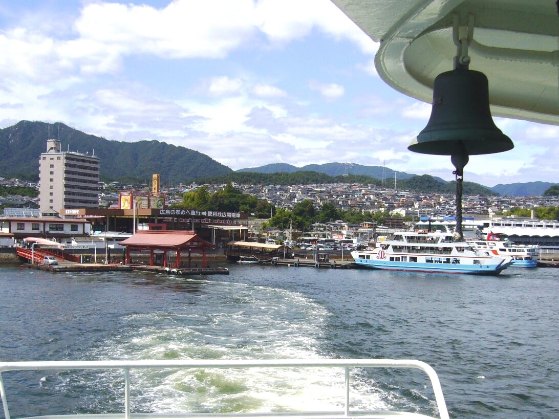 宮島松大汽船の写真3
