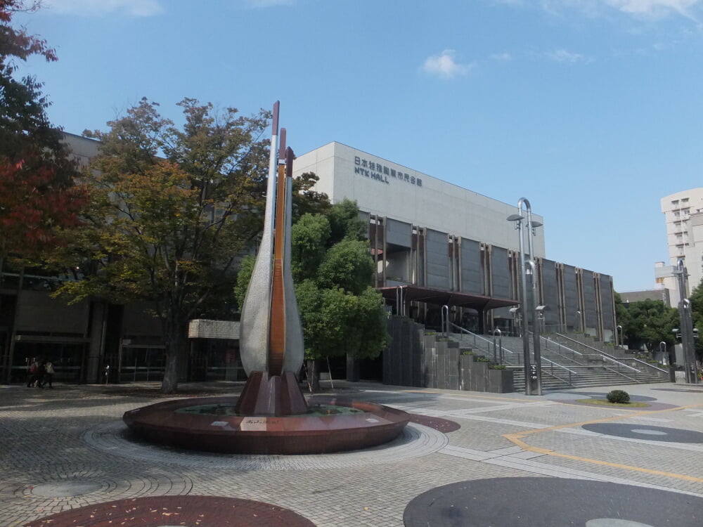 日本特殊陶業市民会館の写真2