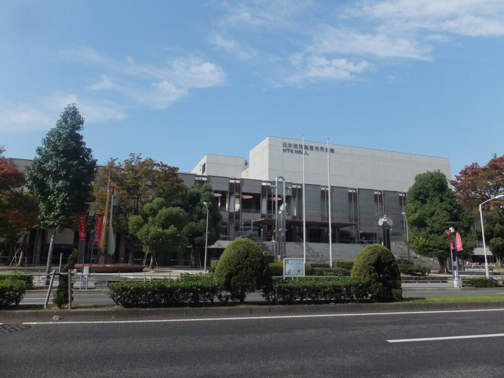 日本特殊陶業市民会館の写真4