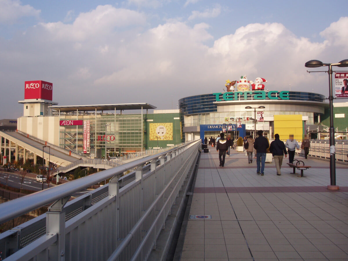 イオンモール伊丹の写真3