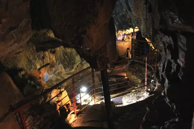 面不動鍾乳洞の写真1