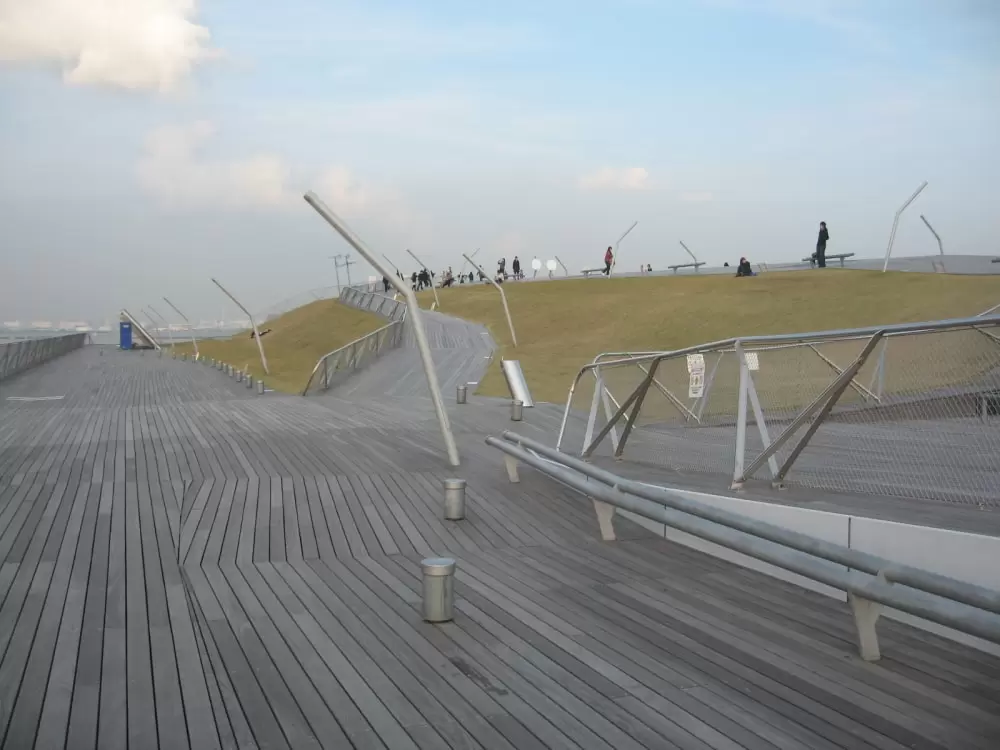 横浜港大さん橋国際客船ターミナルの写真1