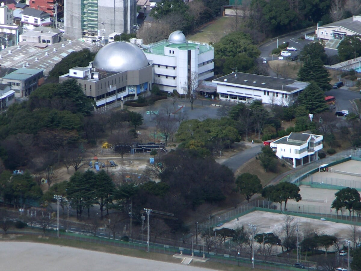 北九州市立児童文化科学館の写真1