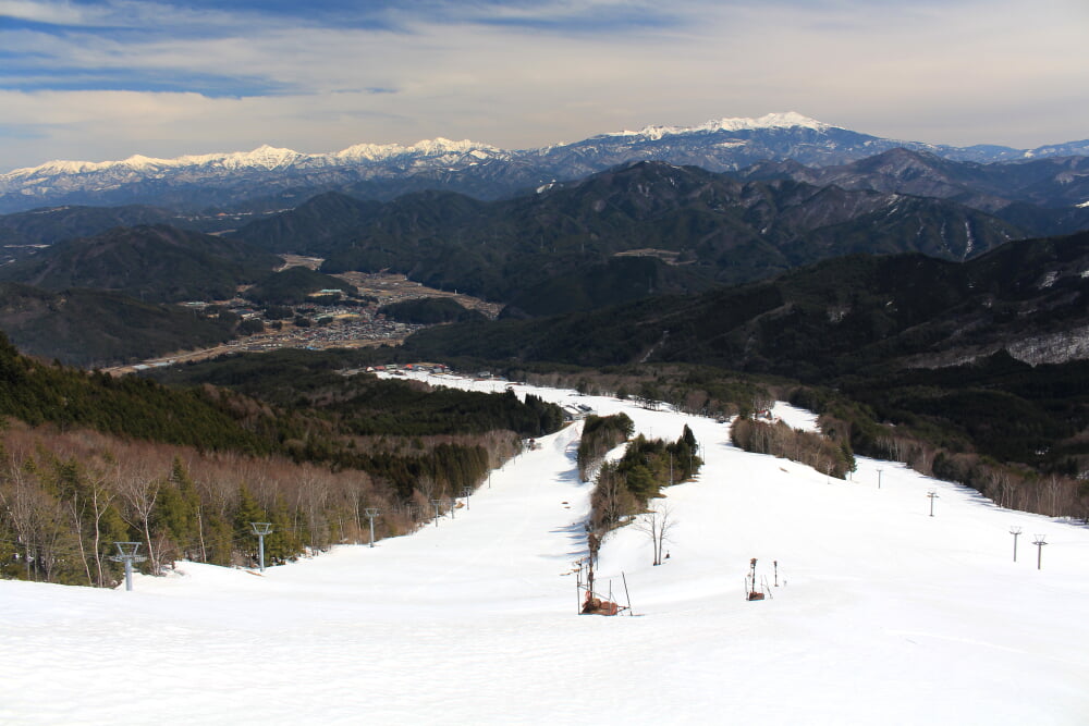 ひだ舟山スノーリゾートアルコピアの写真2