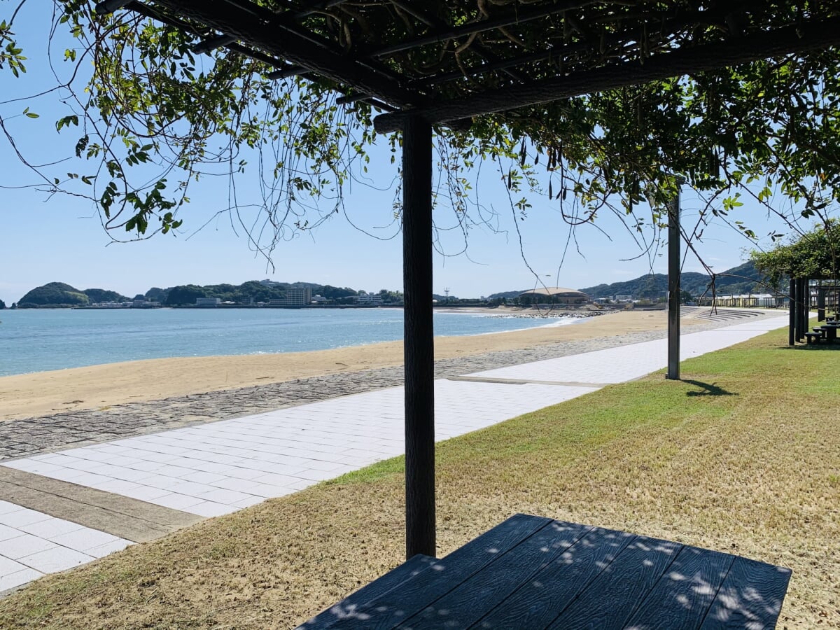 那智海水浴場 ブルービーチ那智の写真1