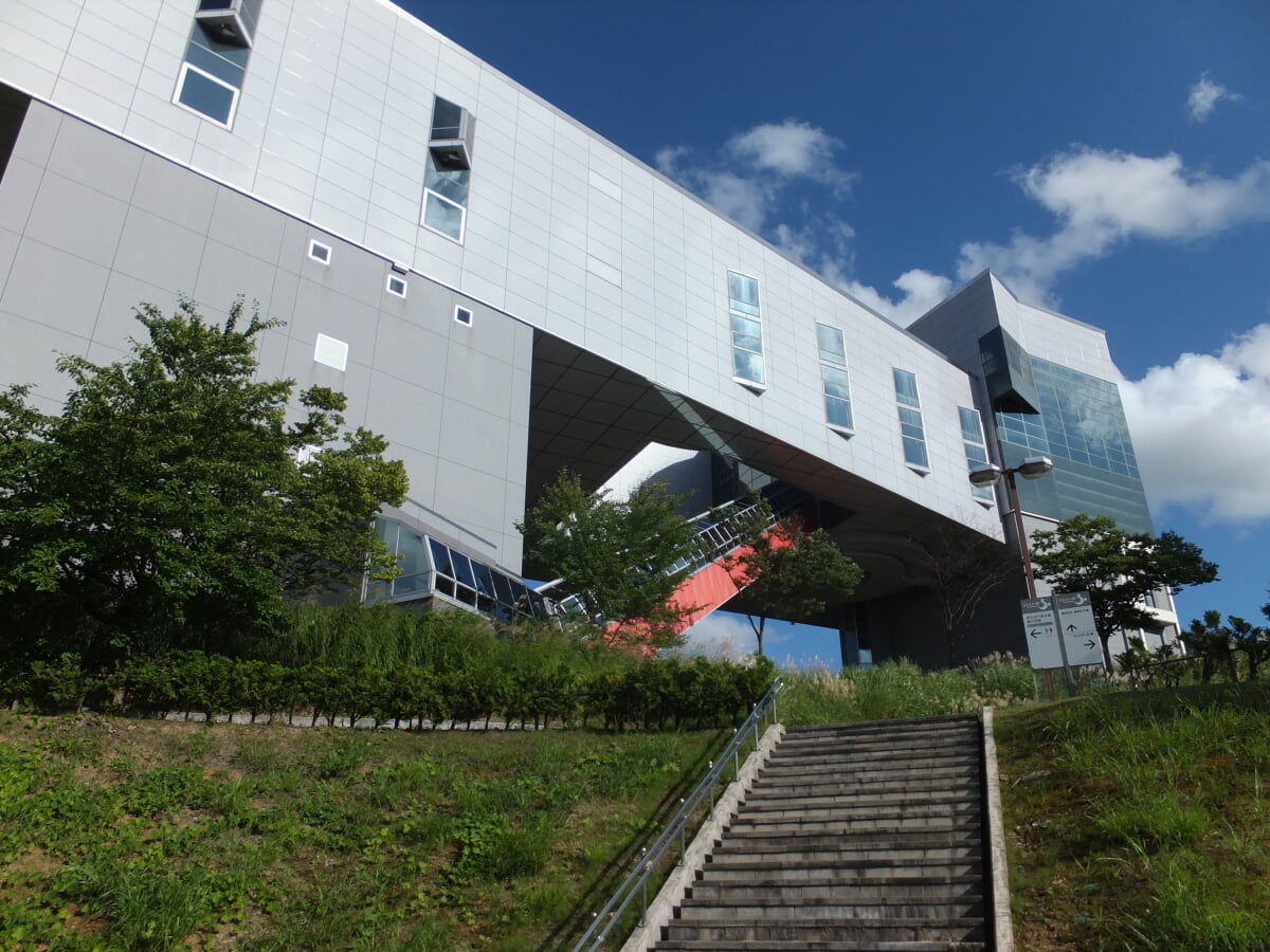 秋田県立近代美術館の写真2