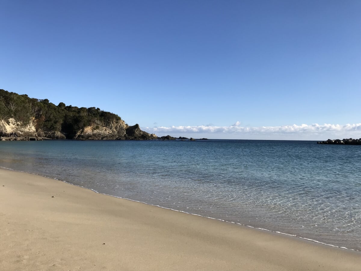 千鳥ヶ浜海水浴場の写真1