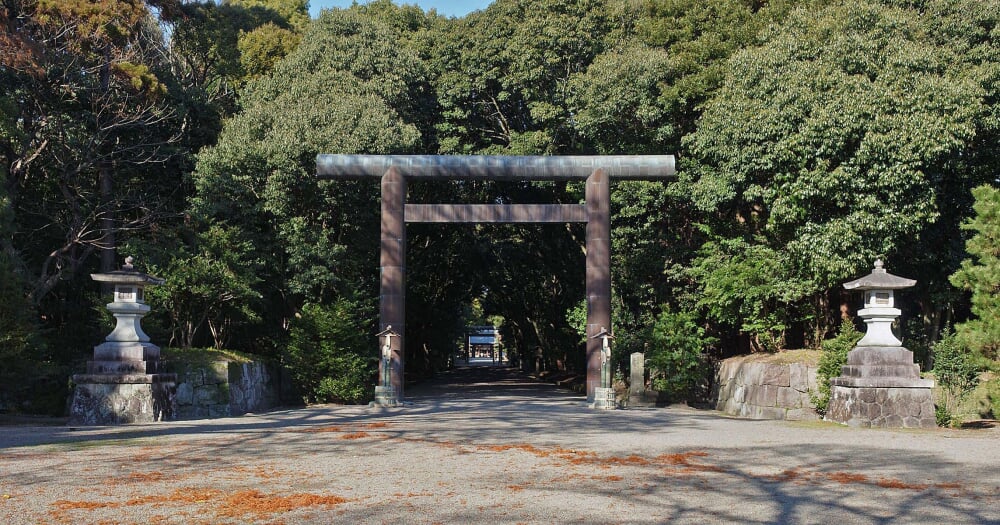 宮崎神宮の写真2