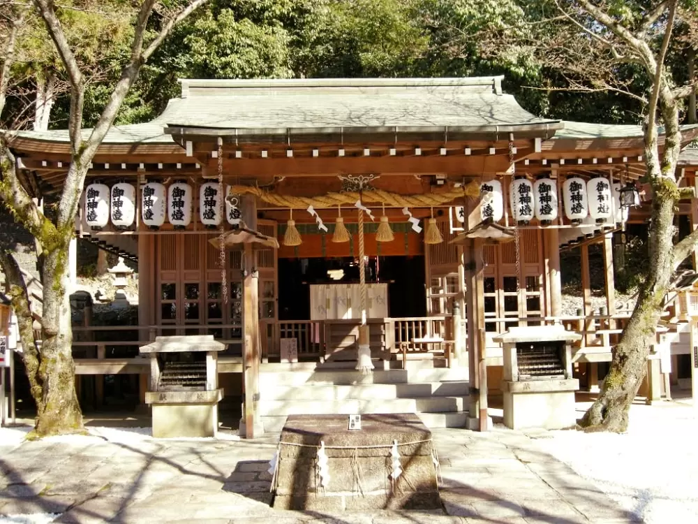 石切劔箭神社の写真1