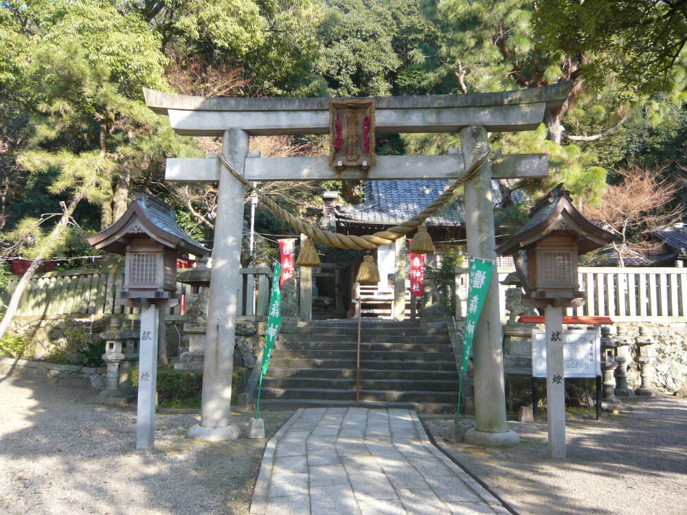 橿森神社の写真3