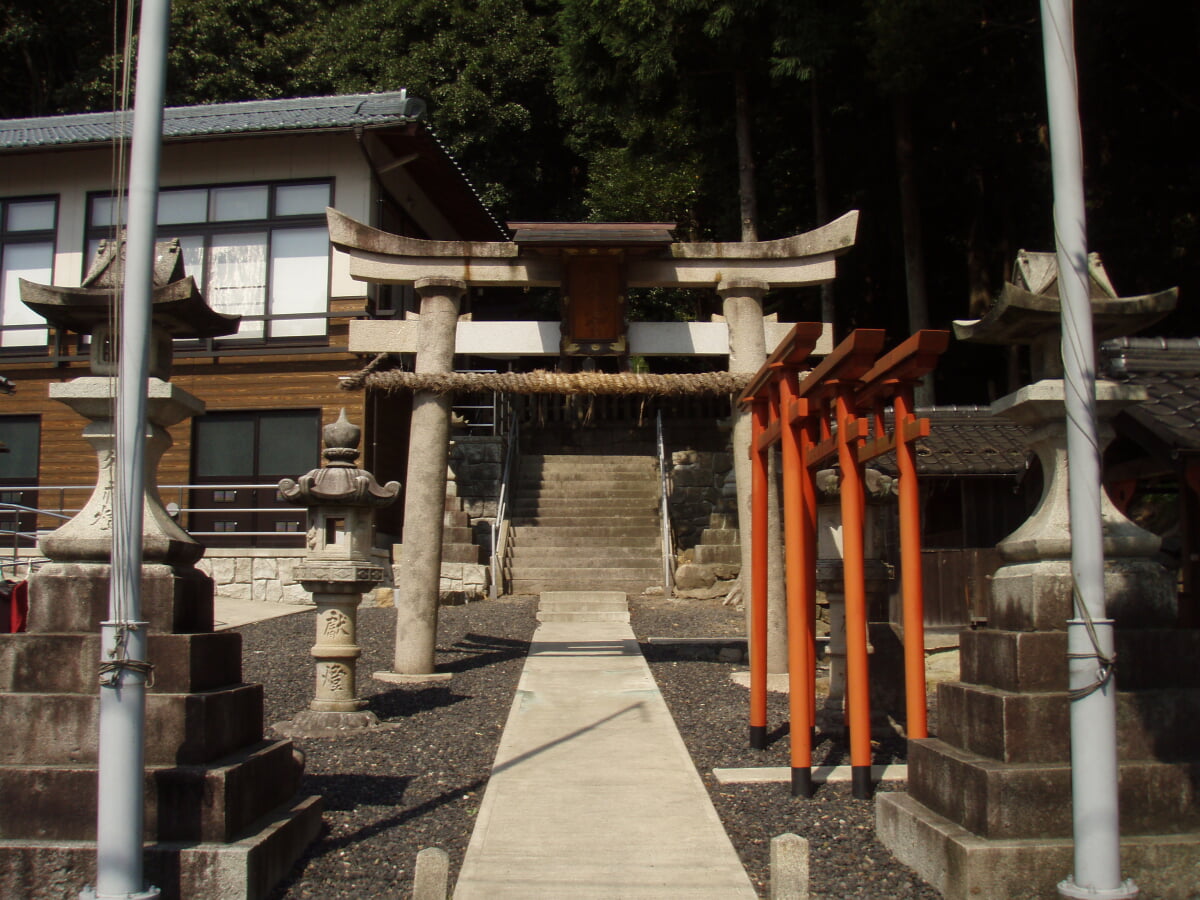 正八幡神社の写真9