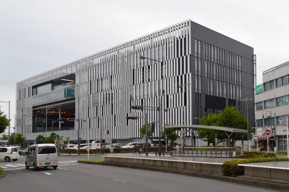 一宮市立中央図書館の写真3