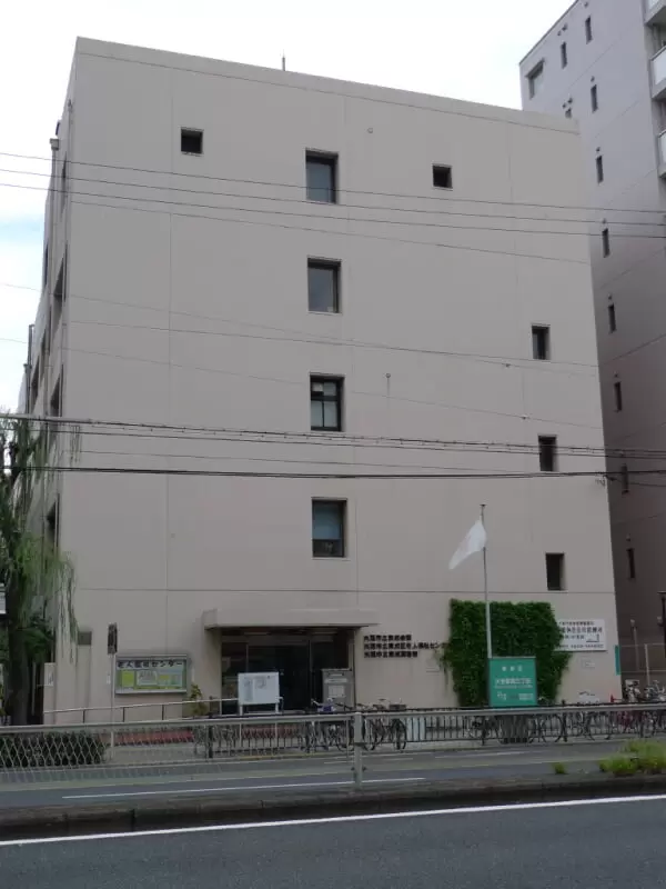 大阪市立東成図書館の写真1