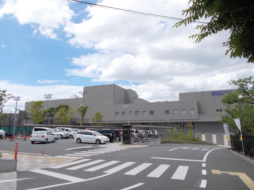 春日市民図書館の写真2