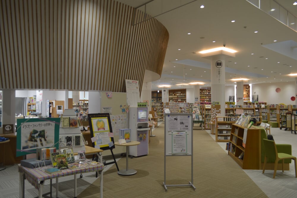西脇市図書館の写真8