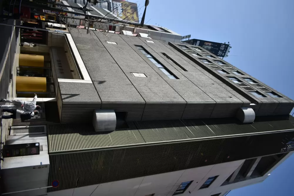 俳優座劇場の写真1