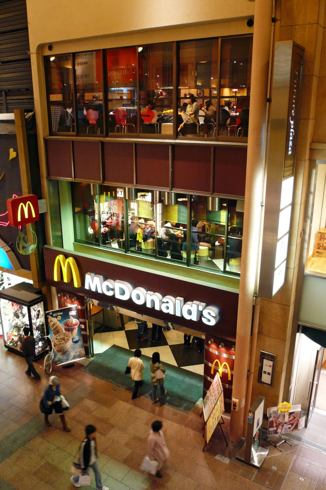 神戸三宮センター街の写真2