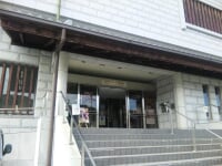 南丹市立中央図書館