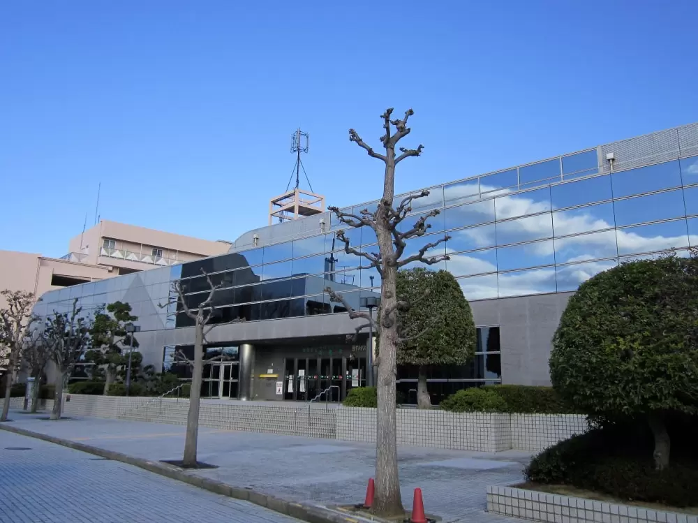 阪南市立図書館の写真1