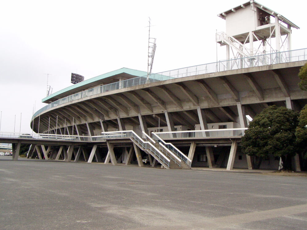佐賀県総合運動場陸上競技場の写真1