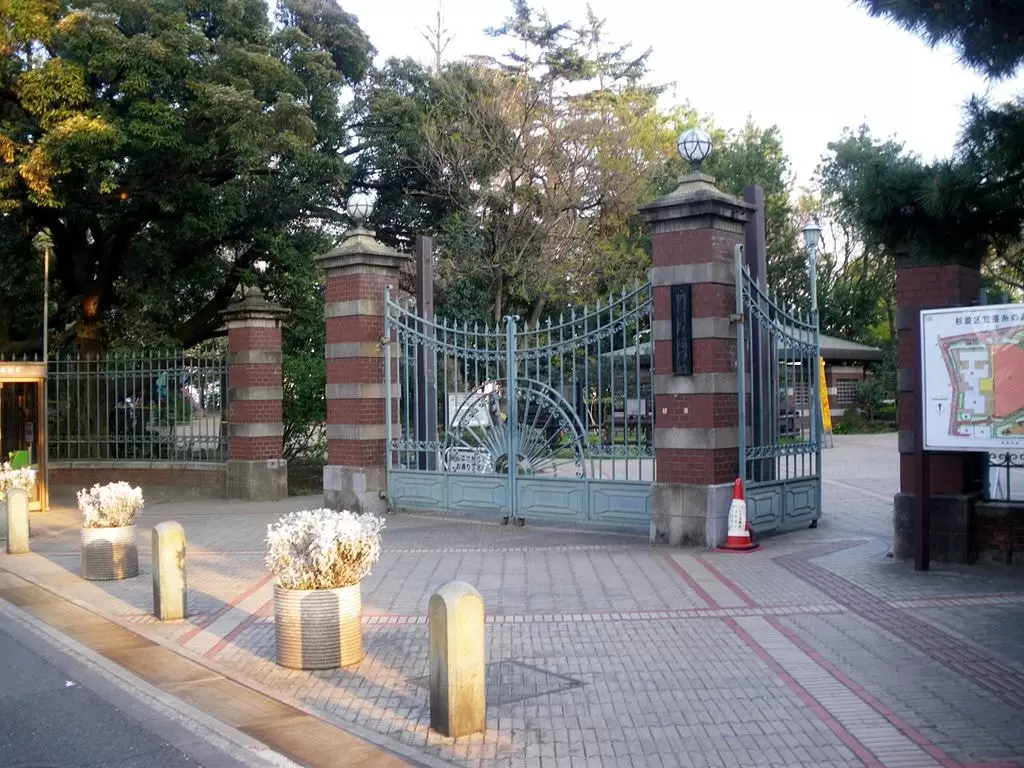 蚕糸の森公園の写真1