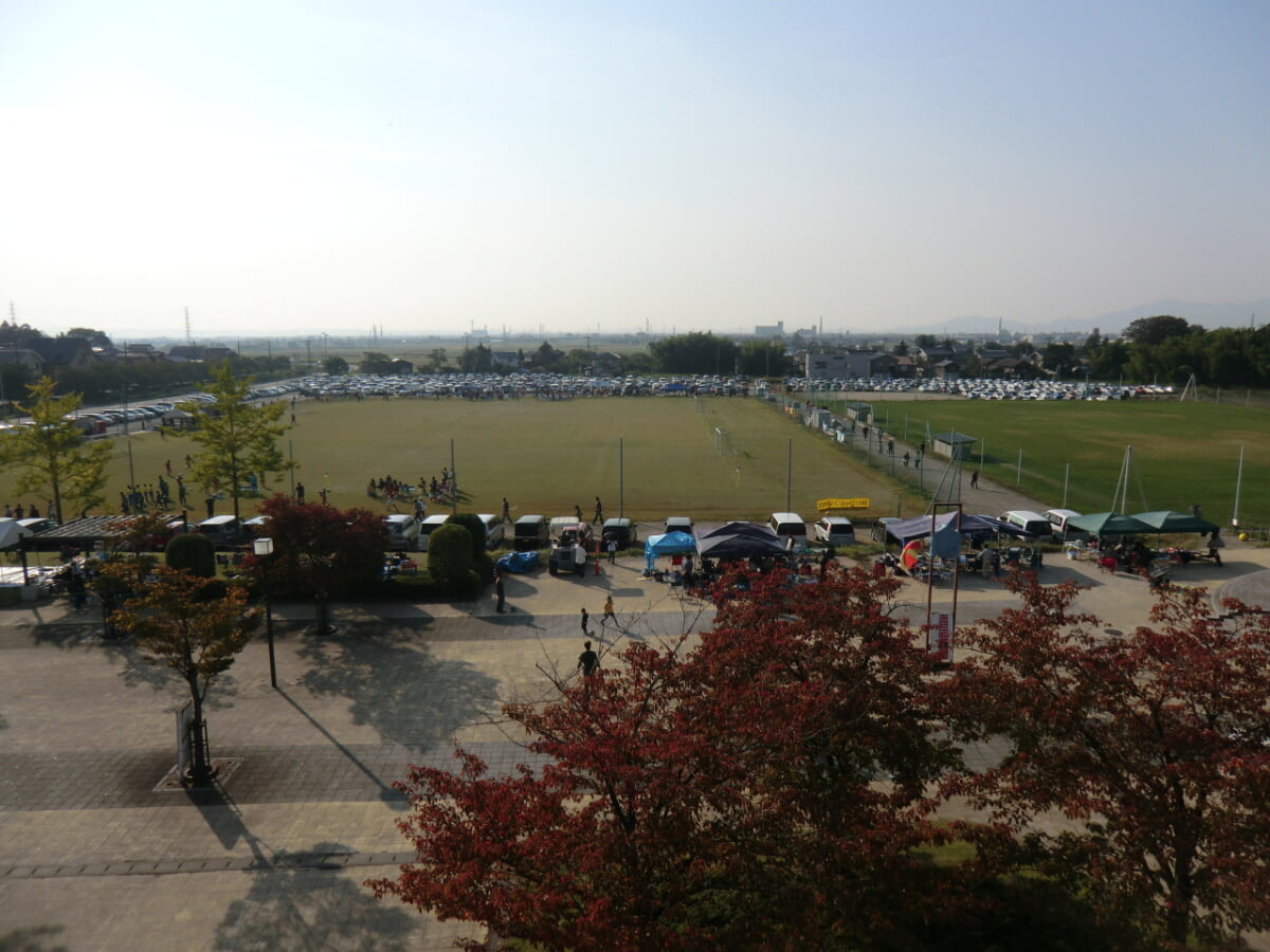 三条市総合運動公園の写真1