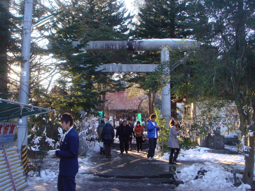 長者山新羅神社の写真3