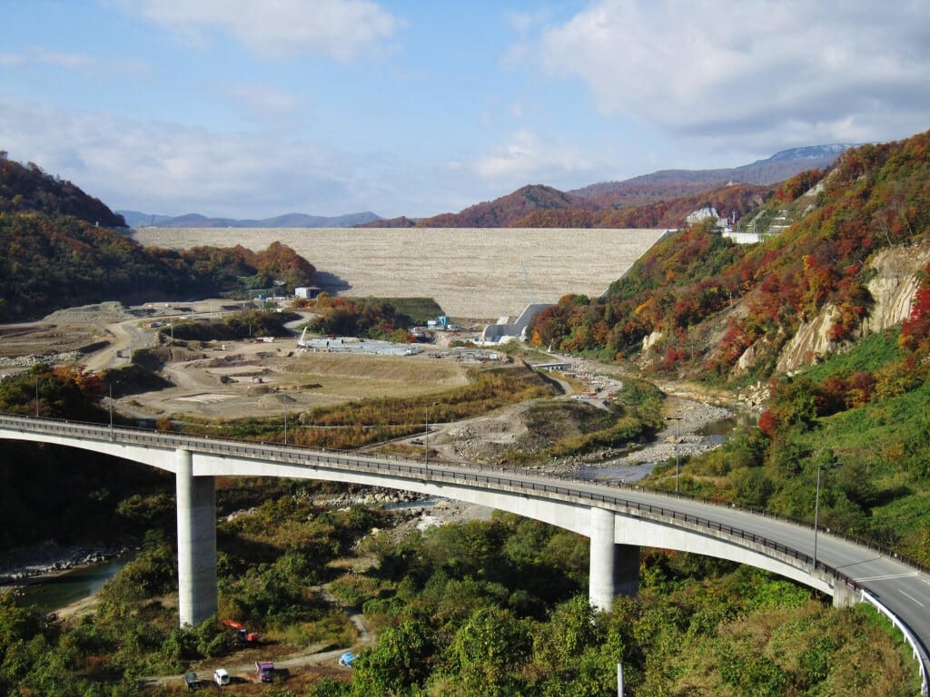 胆沢ダムの写真3