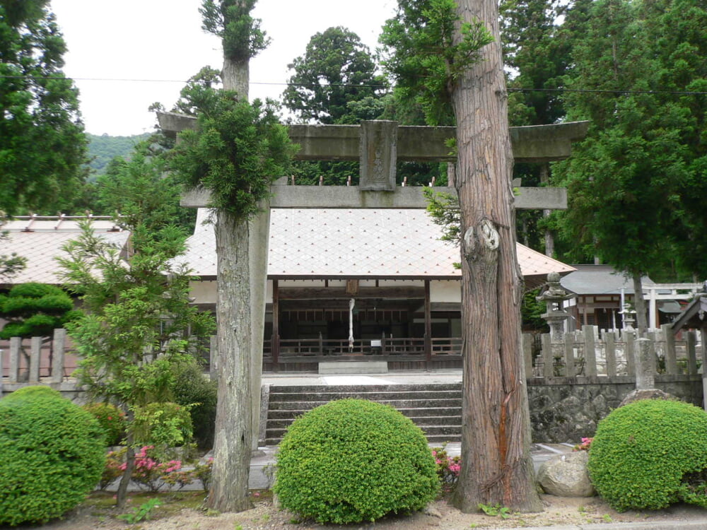 高売布神社の写真1