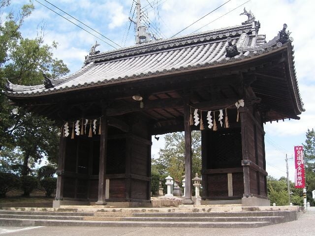 日岡神社の写真1