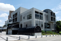 尼崎市立中央図書館