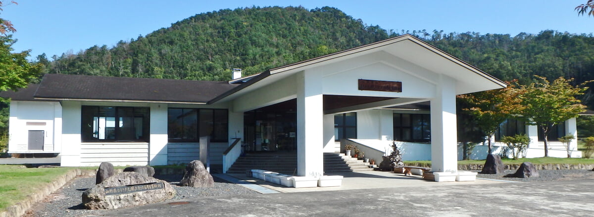 山形県立うきたむ風土記の丘考古資料館の写真1