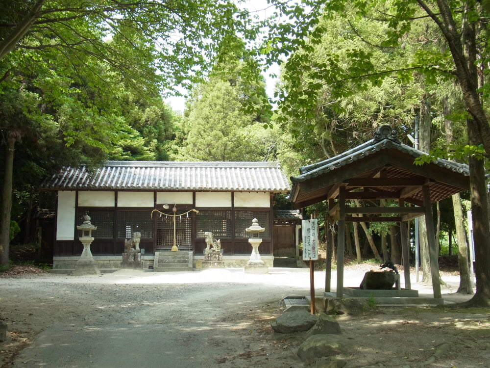 讃岐神社の写真2