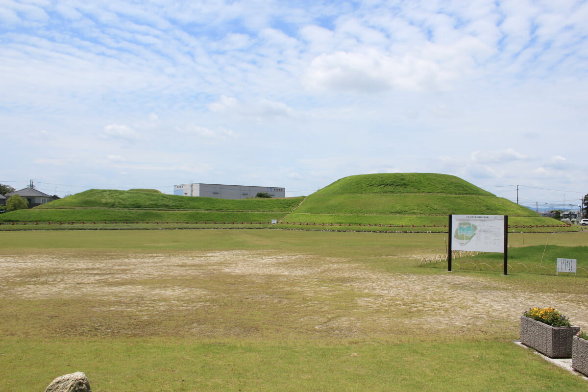 青塚古墳史跡公園の写真7