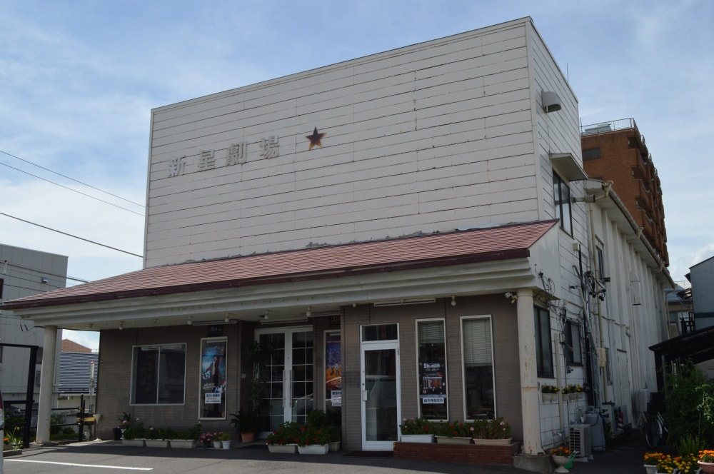 茅野新星劇場の写真2