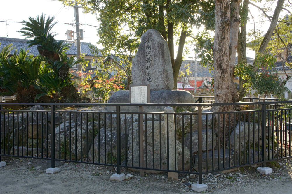 龍田神社の写真6