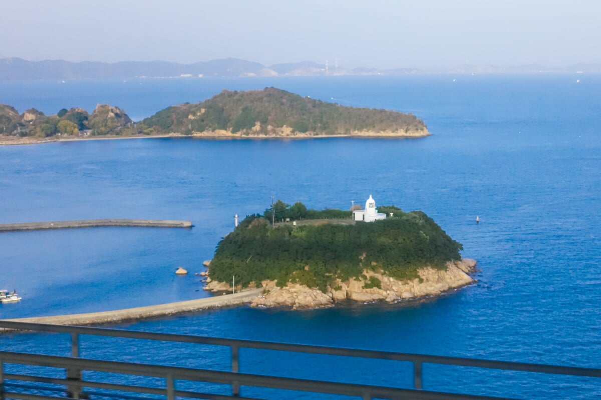 鍋島灯台の写真3