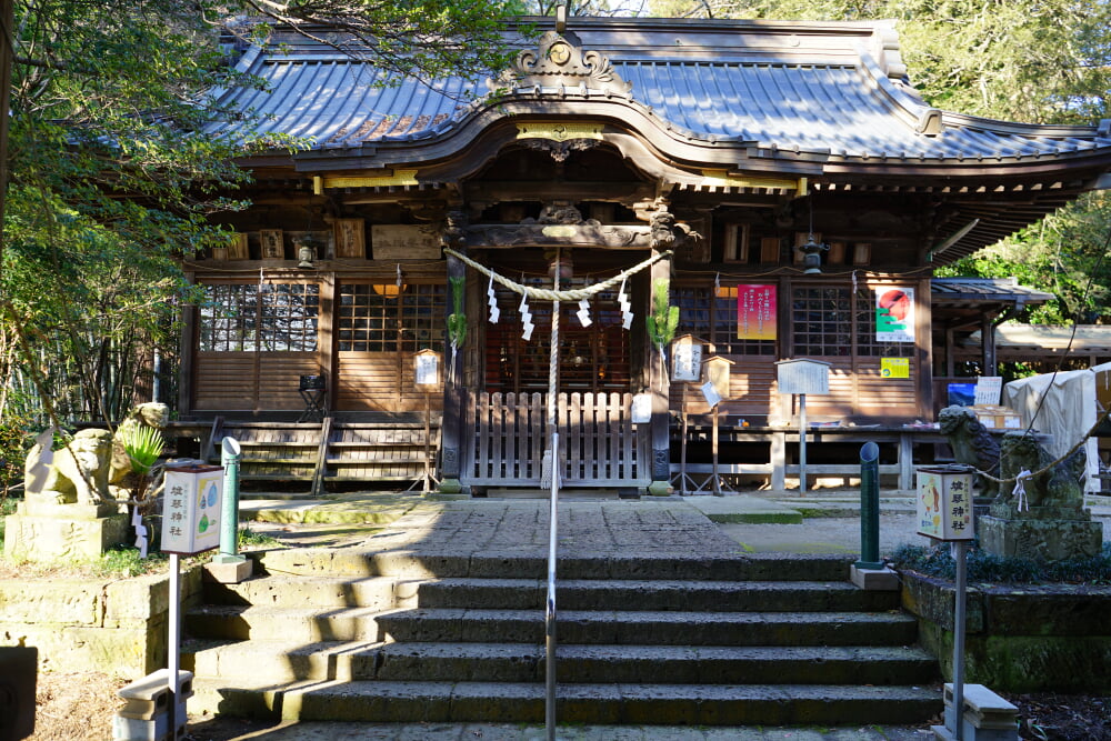 雄琴神社の写真1